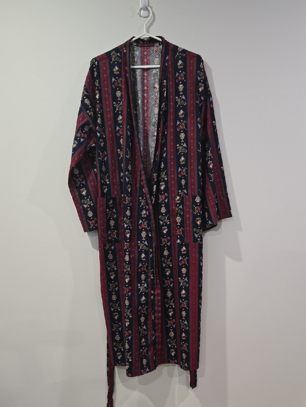 Retro Men's 80's/90's Golf Theme Printed Robe - Picture 8 of 8